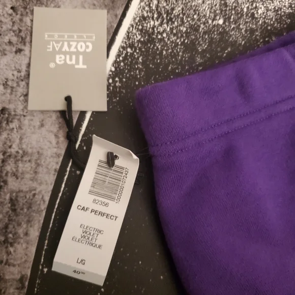 NWT TNA Shorts - Picture 5 of 5